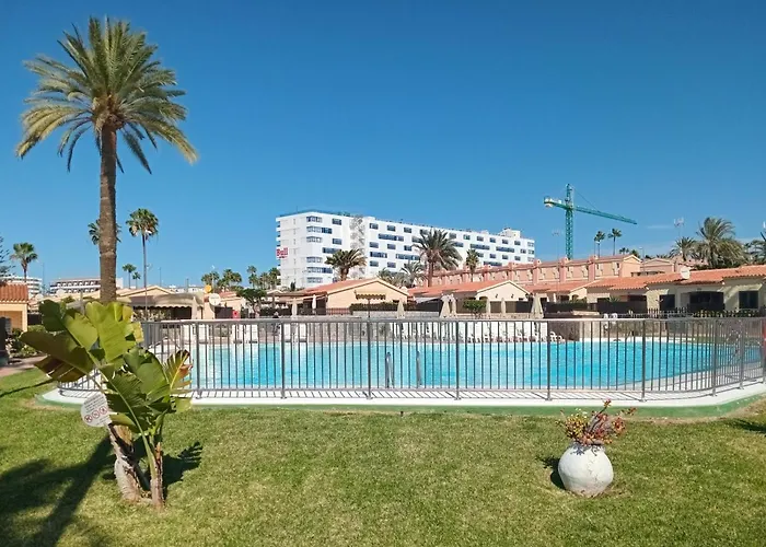 度假居 Santa Ferias 普拉亚戴尔雷安格莱斯