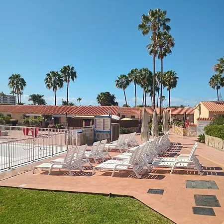 Santa Ferias * بلايا ديل إنغلز