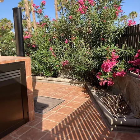 Дом отдыха Santa Ferias Плайя-дель-Инглес