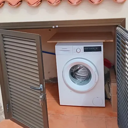 Santa Ferias * بلايا ديل إنغلز